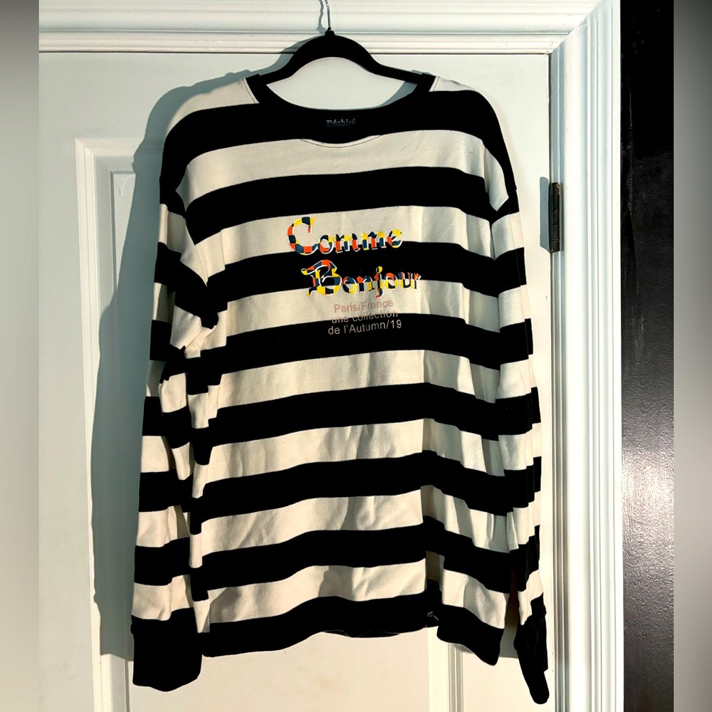 Long sleeve T shirt. French brand